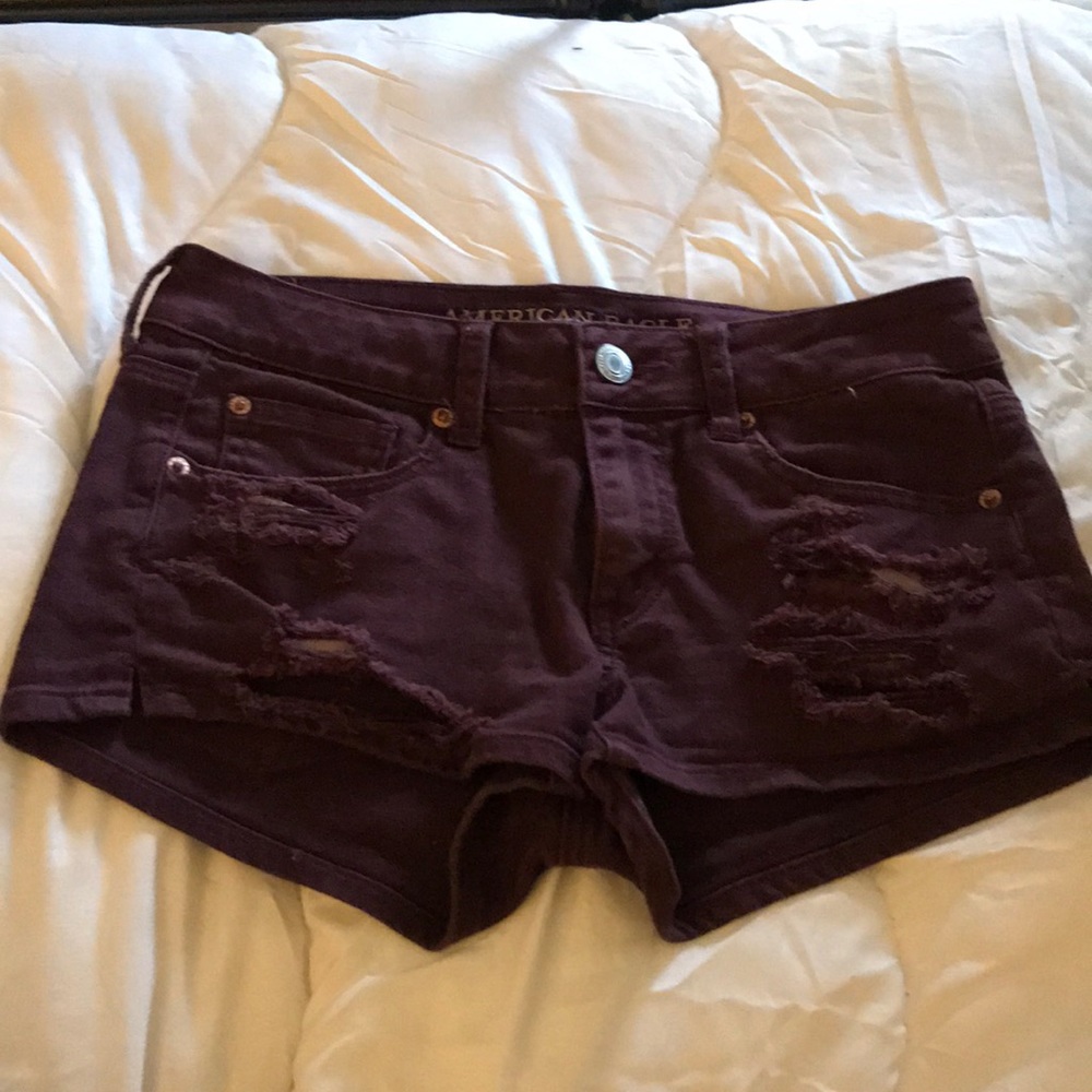 Anerican Eagle size 4 burgundy shorts